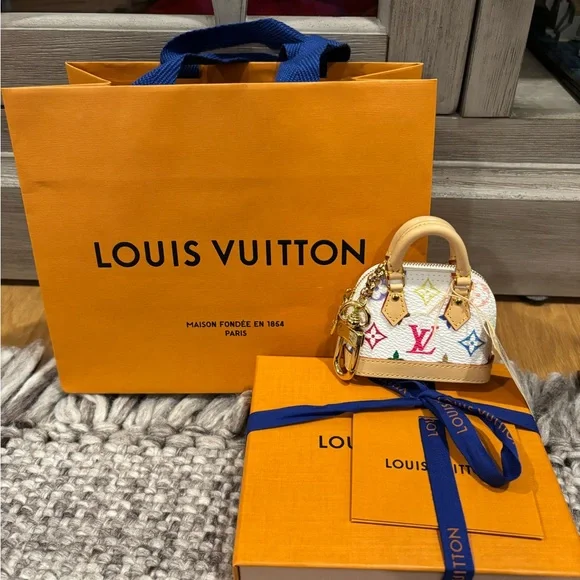 ***SOLD*** Louis Vuitton x Murakami Monogram Multicolor Micro Alma- NWT - Picture 5 of 13